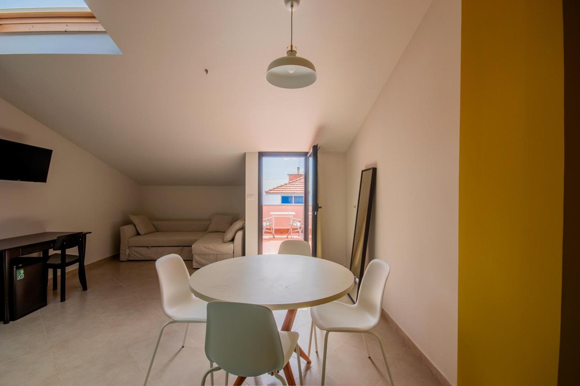 La Scivola Rooms Aci Castello Exterior foto