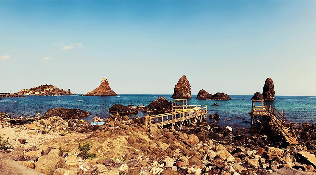 La Scivola Rooms Aci Castello Habitación foto